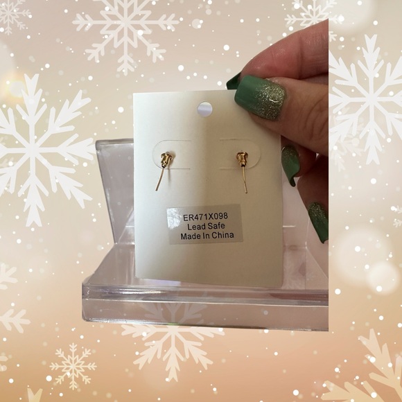 Last 1️⃣! Bling Rhinestone Grinch Earrings! - Picture 4 of 4